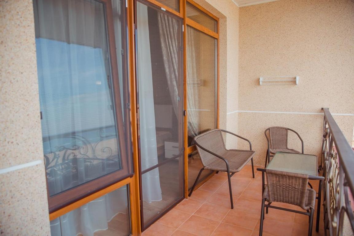 Villa Vi-Ta Zatoka Esterno foto